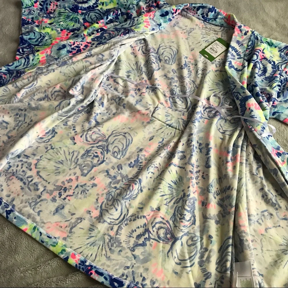 Lilly Pulitzer Colorful Patterned Robe - Picture 7 of 8